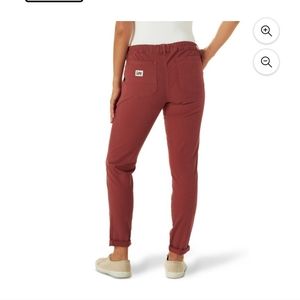 Lee Women's Heritage Tapered Utility Pant